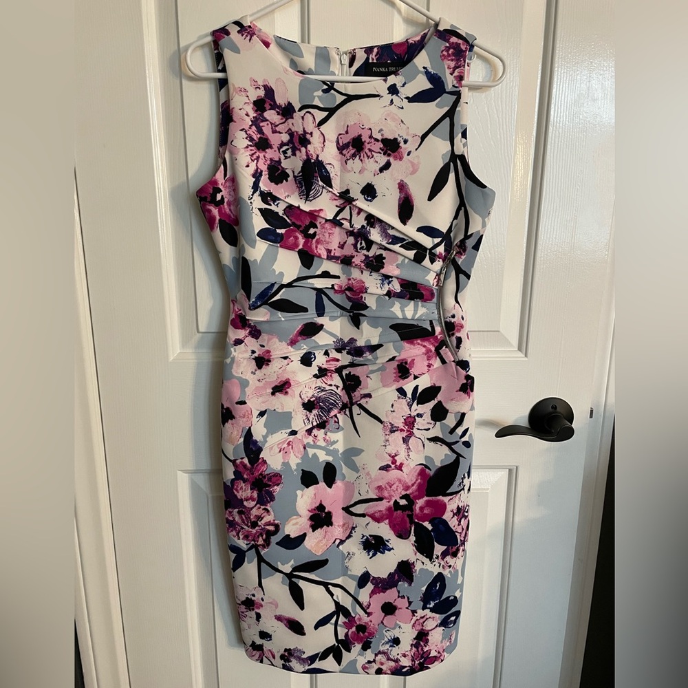 Ivanka Trump Floral-Print Sheath Dress - Size 4